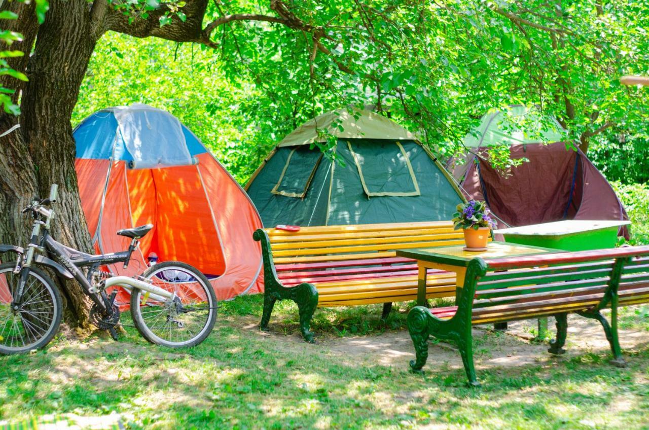 Отель Camp'In Горис Экстерьер фото